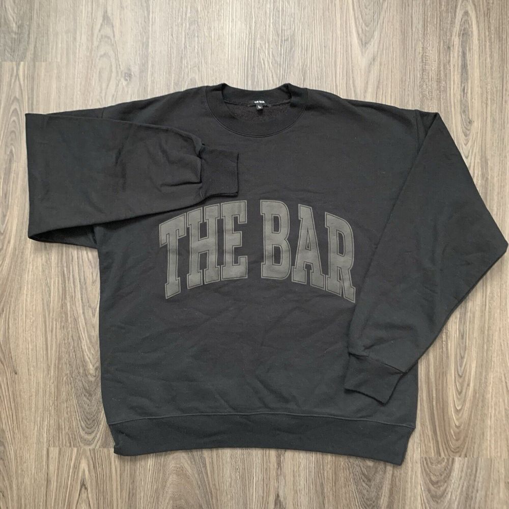 The Bar Sweatshirt Varsity Large Black Pullover Crew Neck Very Good Condition
